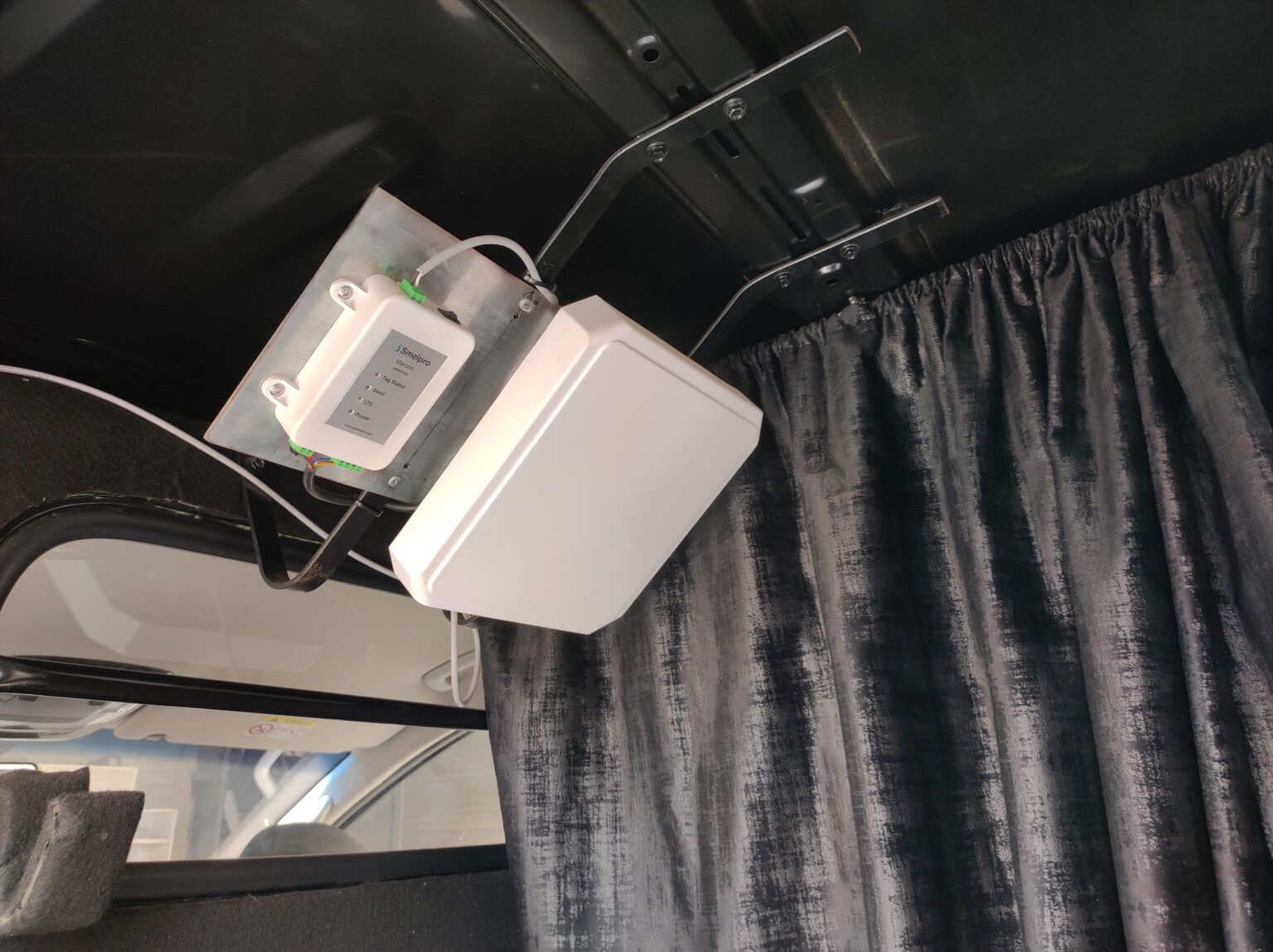Sistema de Monitoreo de Activos con IoT y RFID